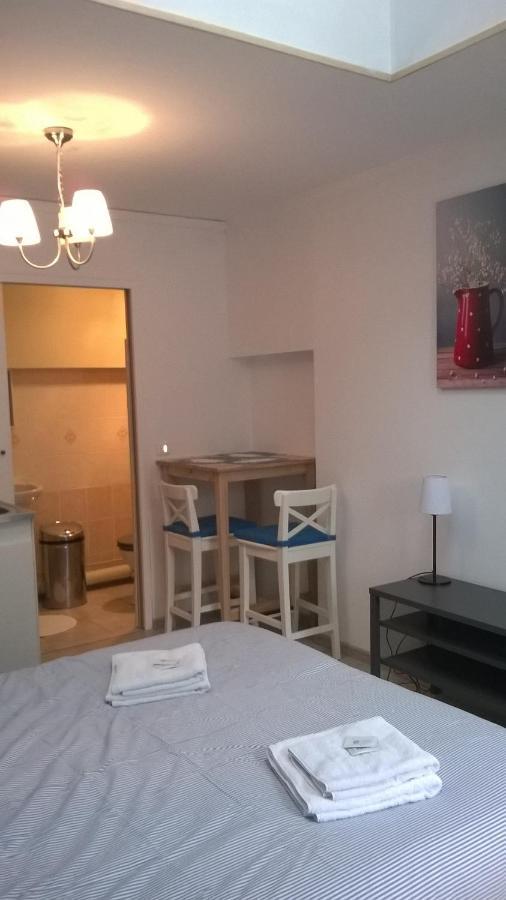 Entre Nous Hotel Rozoy-sur-Serre Quarto foto